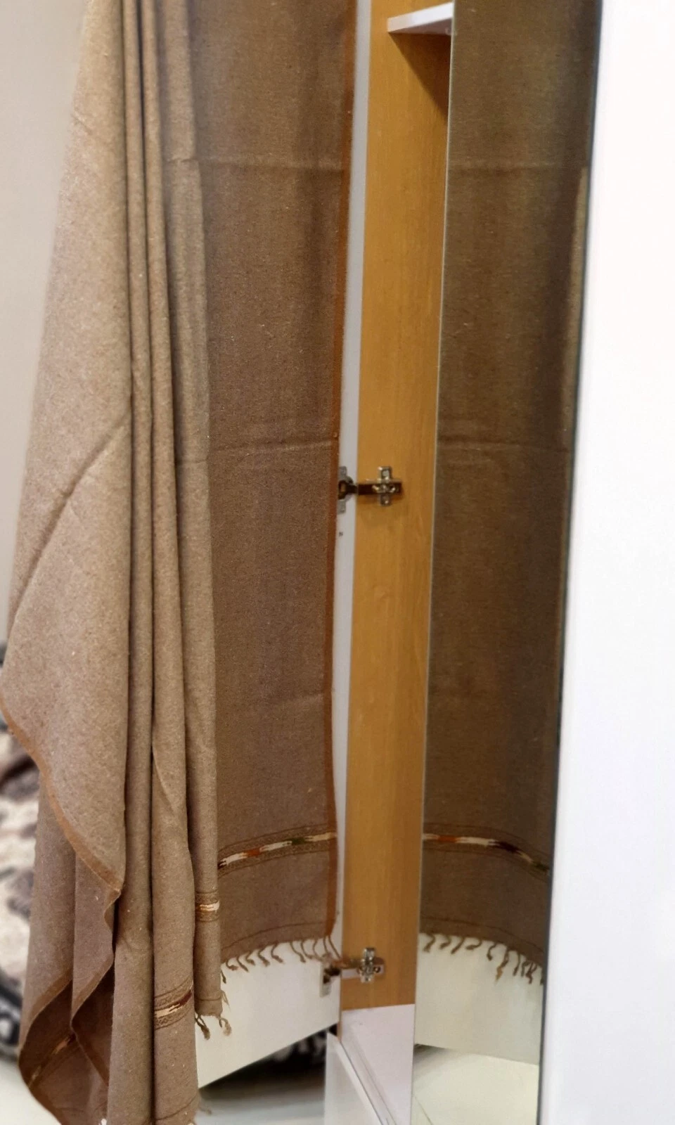 Afghan Patu Shawl – 100% Pure Wool | Traditional Warmth & Heritage