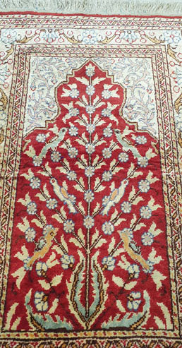 Exquisite Small Hand-Knotted Persian Design Silk Carpet - 1.5 x 2.8 Feet