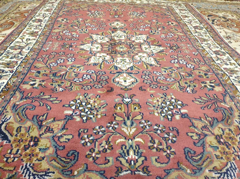Elegant Hand-Knotted Indo-Persian Area Carpet - 6 x 4 Feet