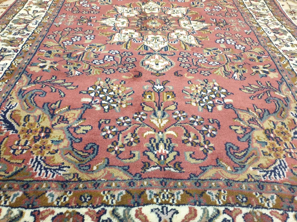 Elegant Hand-Knotted Indo-Persian Area Carpet - 6 x 4 Feet