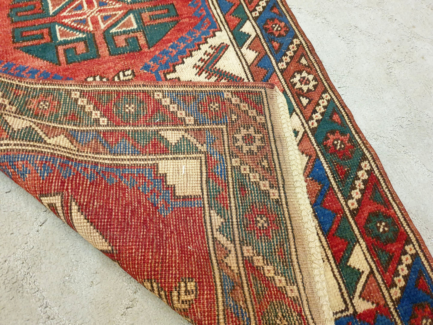 Captivating 8'10" x 2'4" Oriental Kazak Vintage Geometric Runner Carpet - A Timeless Statement Piece