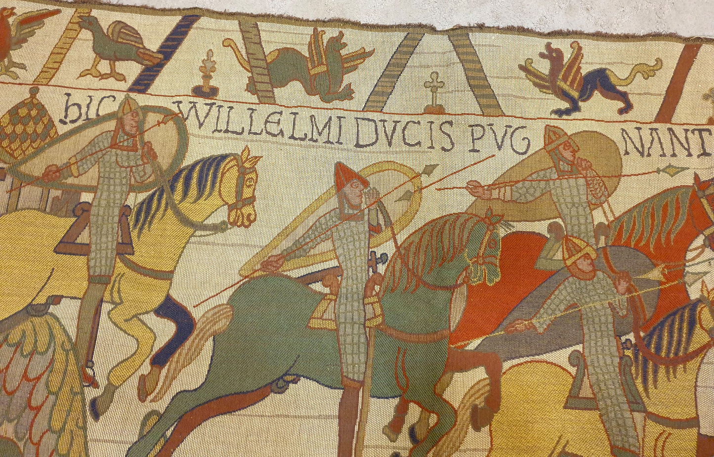 Historic Bayeux Tapestry Style French Wall Hanging - 3.5 x 2.5 ft