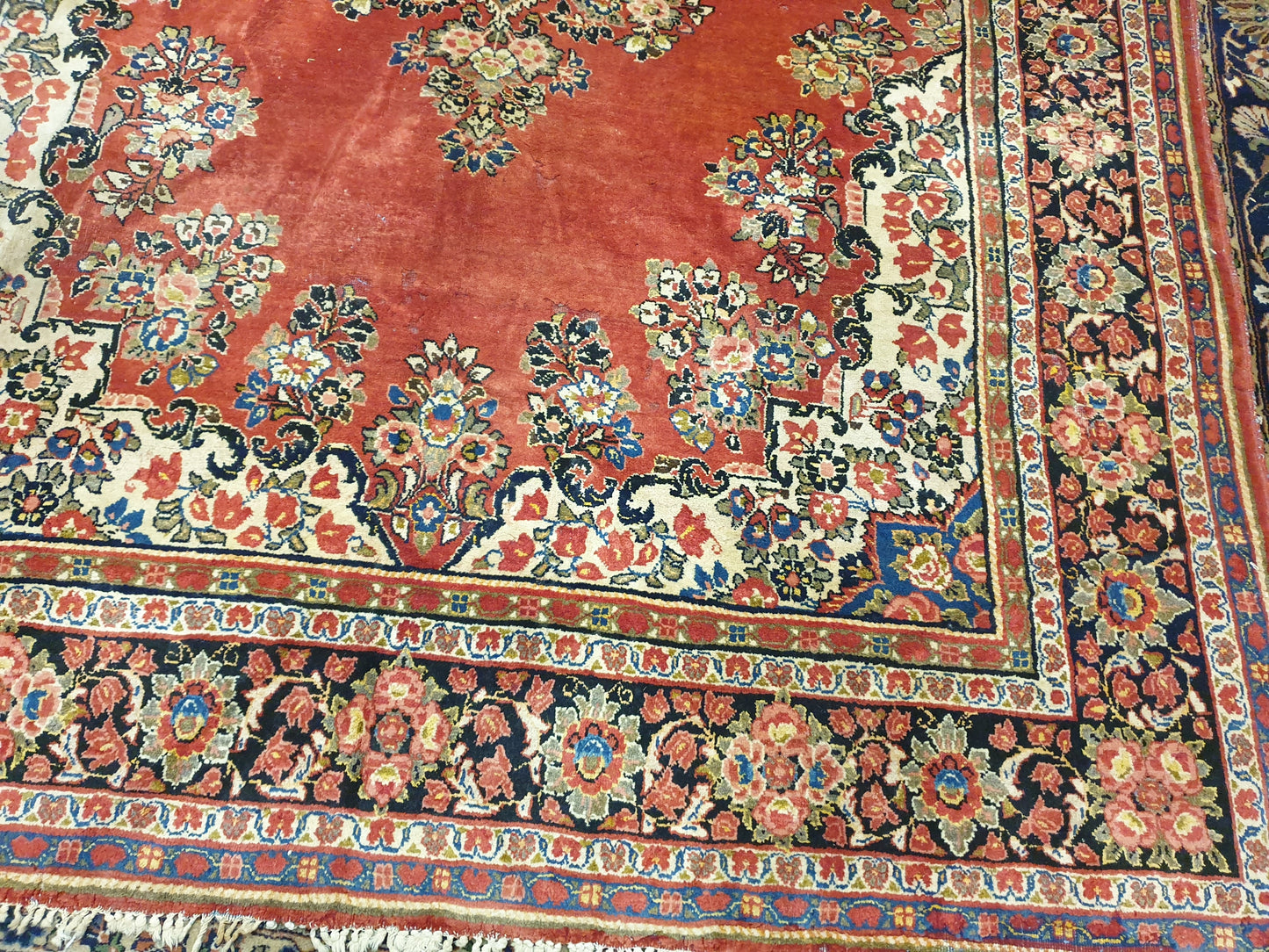 Antique Persian Carpet 6 x 9 feet