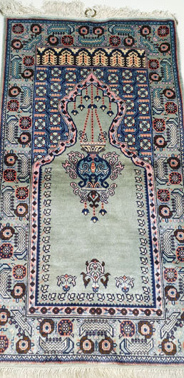 Exquisite Fine Quality Hand-Knotted Persian Silk Carpet - 3 x 2.1 Feet