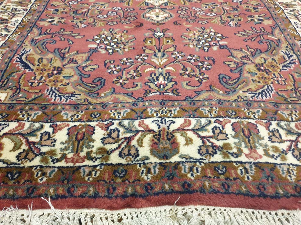 Elegant Hand-Knotted Indo-Persian Area Carpet - 6 x 4 Feet