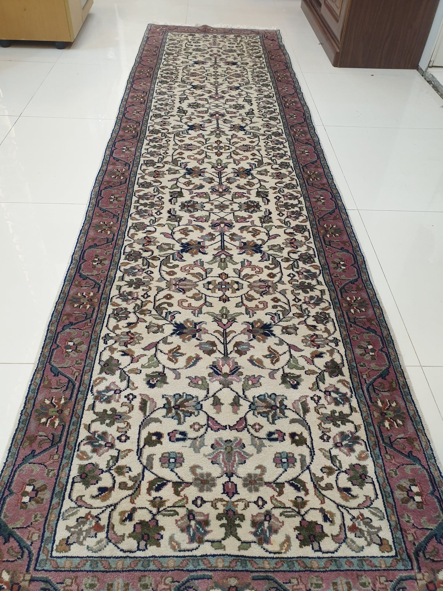 Exquisite 10' x 2.6' Hand-Knotted Indo-Persian Fine Quality Runner - Luminous Cream Field with Delicate Floral Sprays
