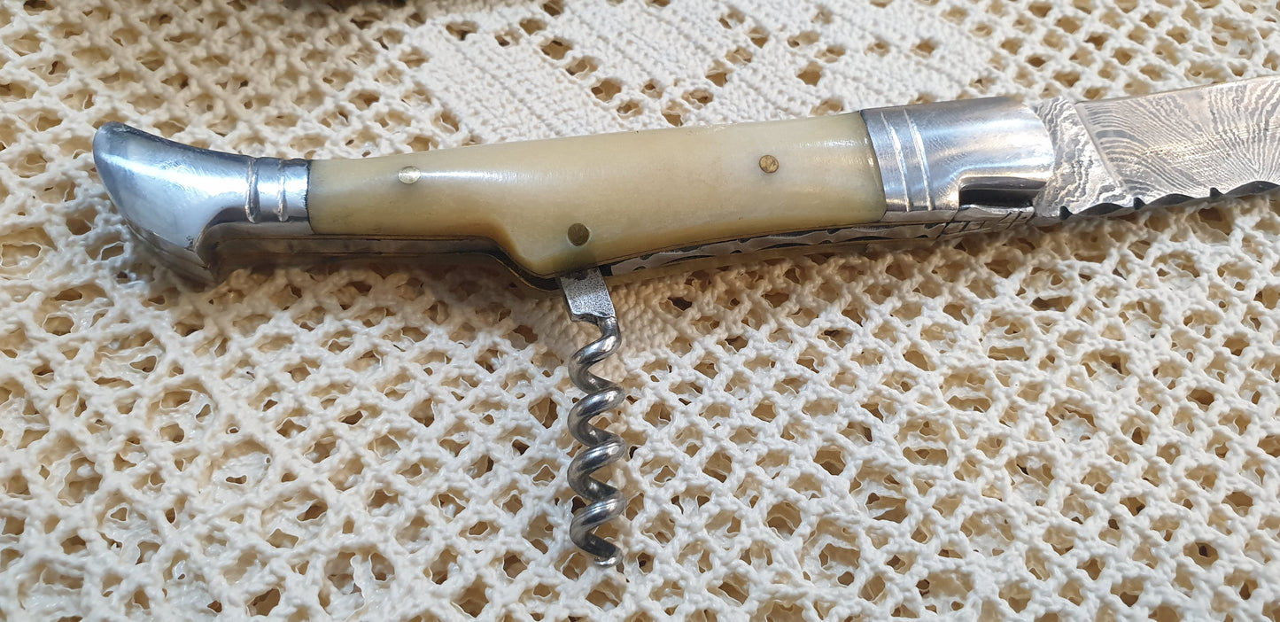 Masterfully Handcrafted Foldable Damascus Knife with Integrated Corkscrew - A Blend of Elegance and Utility