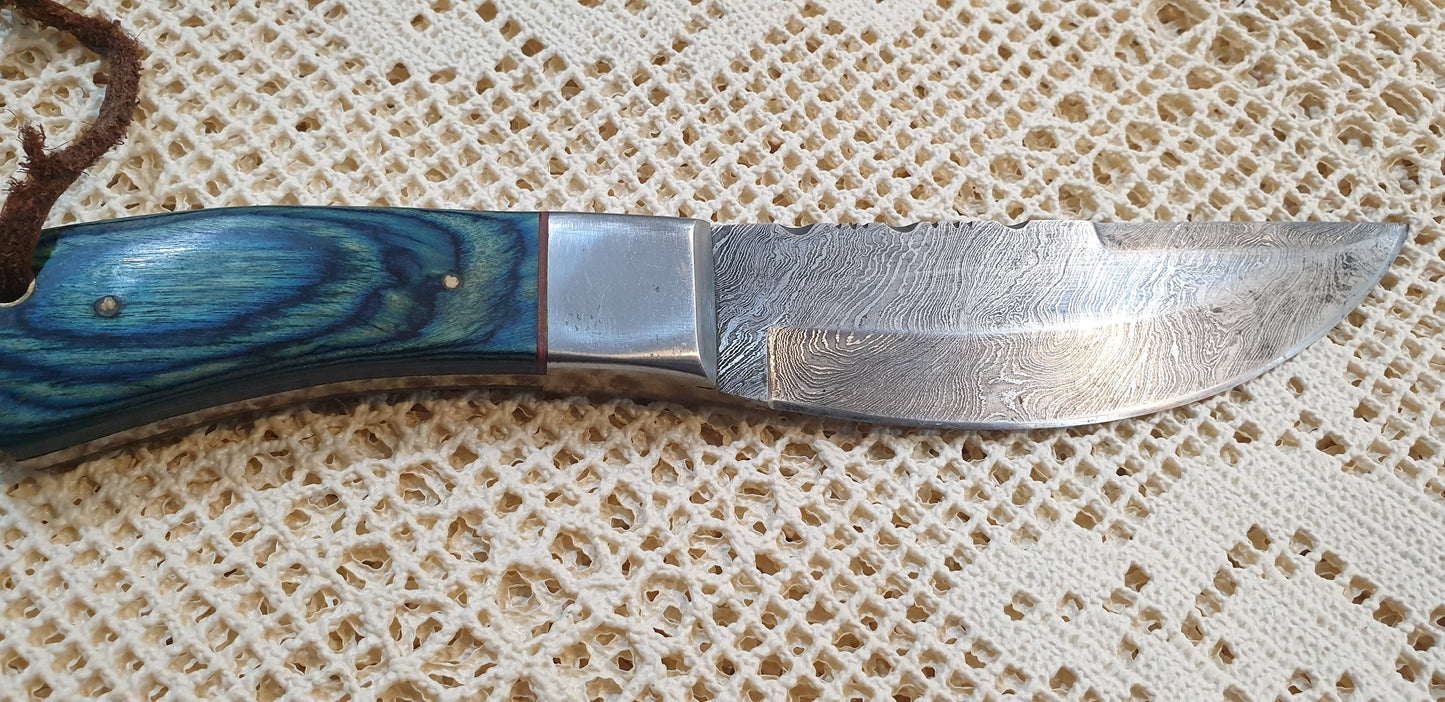Striking Handmade Damascus Knife with Stabilized Wood Handle - Exceptional Beauty & Razor Sharp