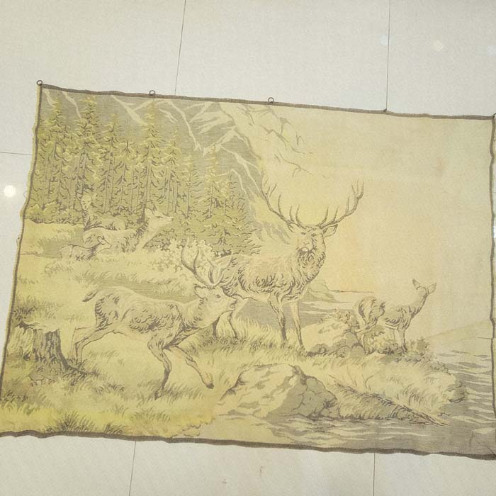 Vintage French Style Woodland Deer Jacquard Wall Tapestry (125 x 150 cm)
